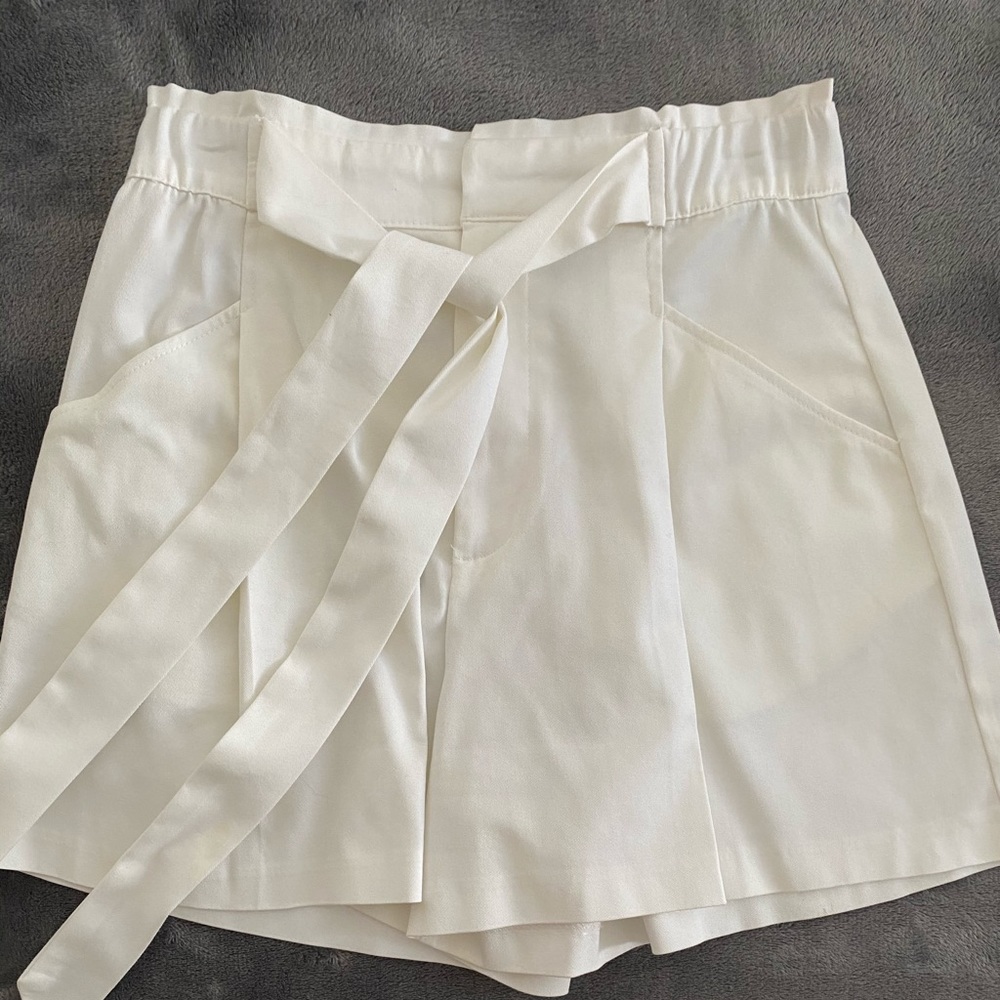 Zara White Tie Shorts
